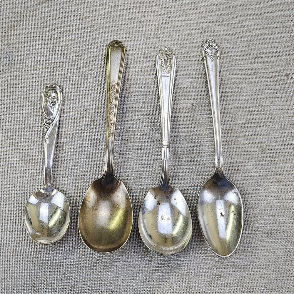 Gerber Rogers Bros Winthrop Silver Plate Baby Spoon Set 4pc Vintage Flatware